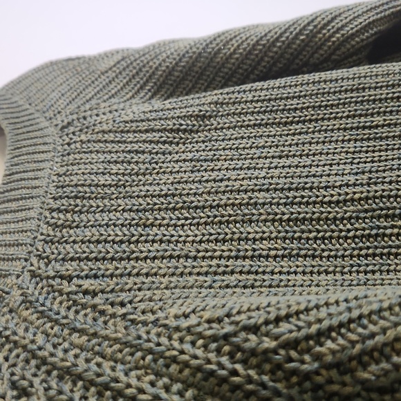 Lucky Brand Olive Green Chunky Knit Cold Shoulder Sweater - Picture 6 of 6